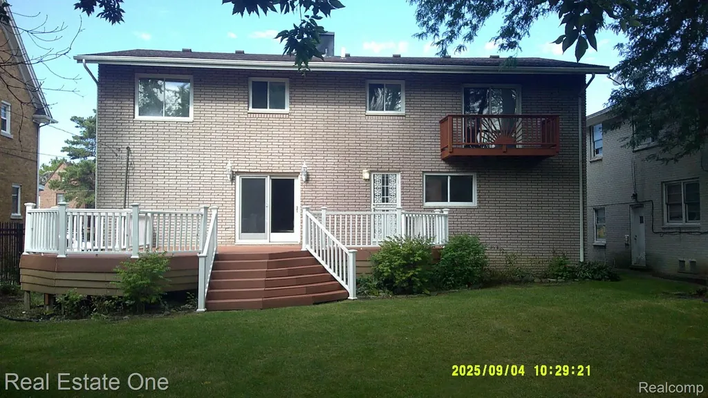 9531 W Outer Drive Detroit City MI 48223