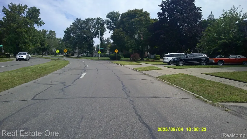 9531 W Outer Drive Detroit City MI 48223