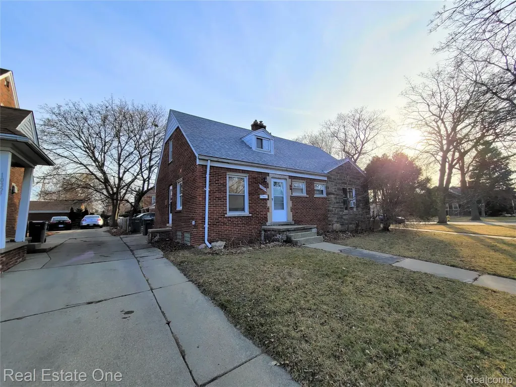 10339 Tireman Avenue Dearborn City MI 48126