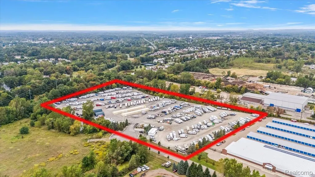 59120 Oasis Center Drive South Lyon City MI 48178
