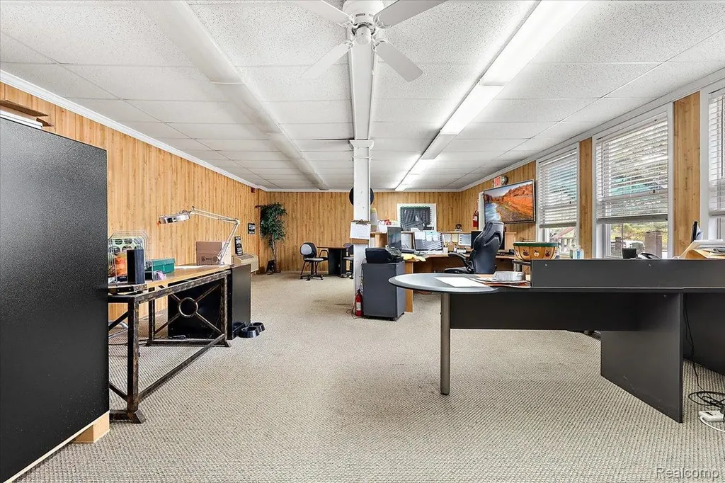 59120 Oasis Center Drive South Lyon City MI 48178