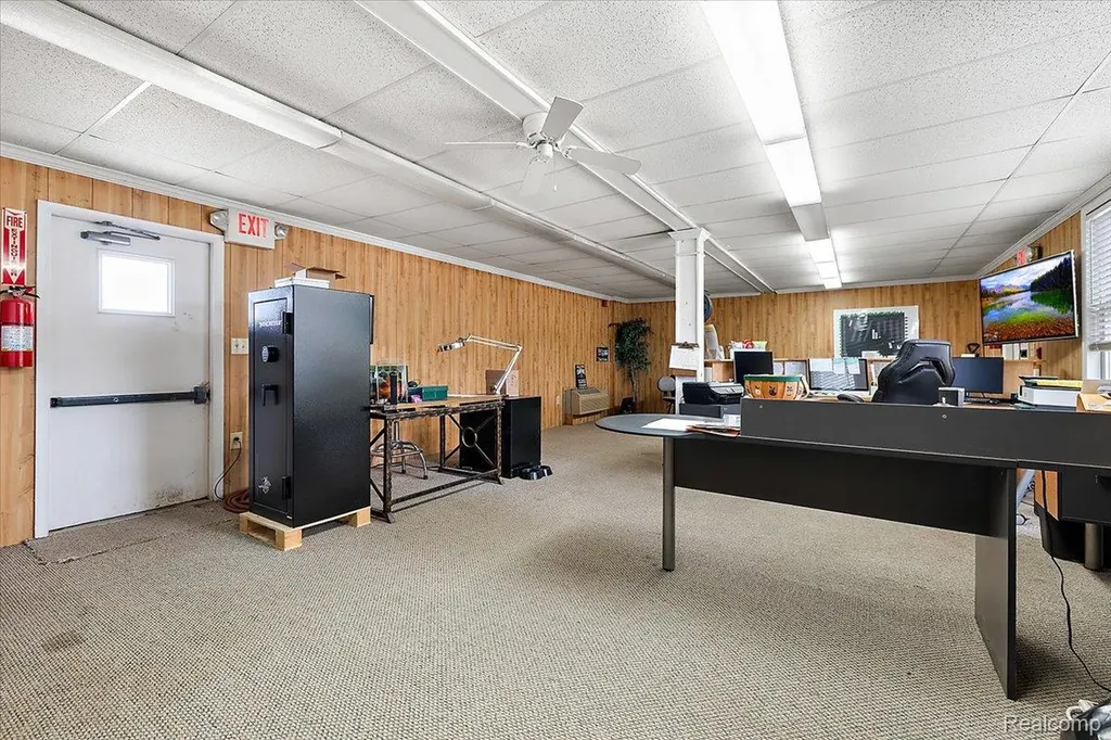59120 Oasis Center Drive South Lyon City MI 48178