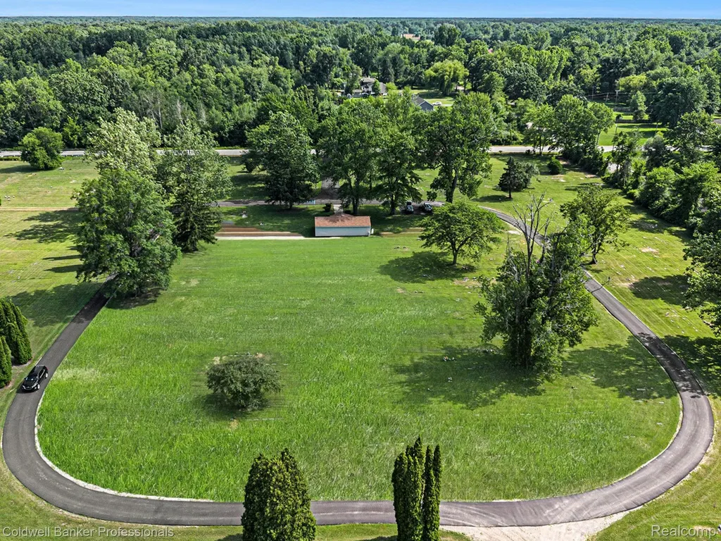 48300 Willow Road Sumpter Township MI 48111