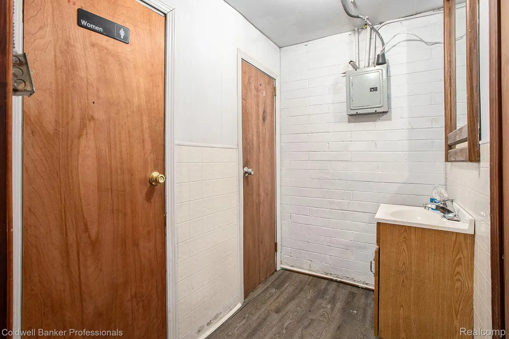 48300 Willow Road Sumpter Township MI 48111