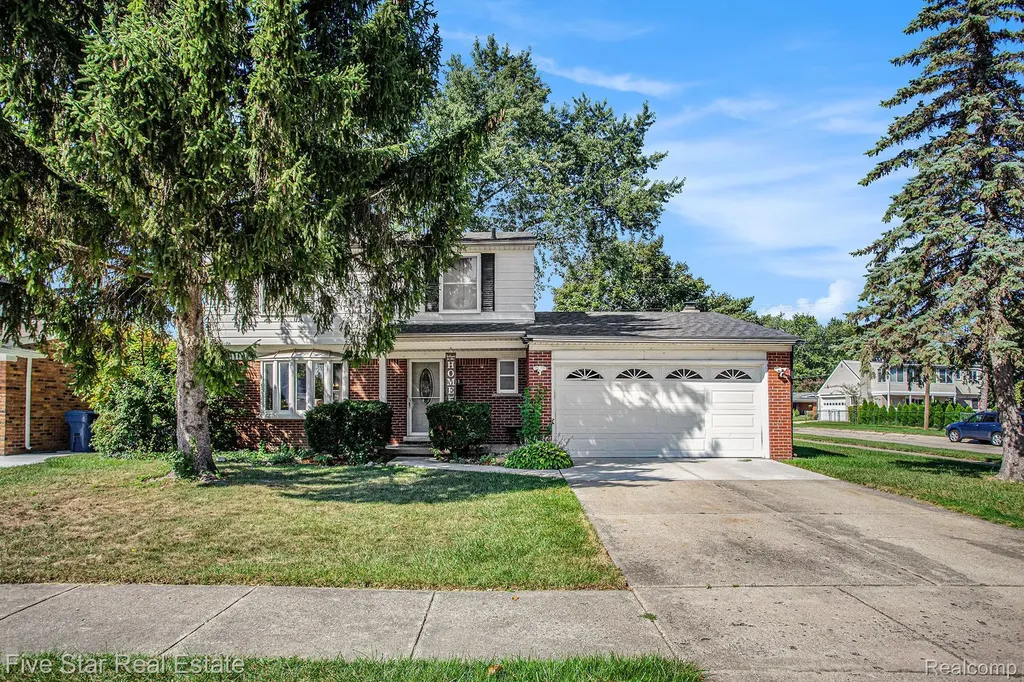 31263 Shaw Drive Warren City MI 48093