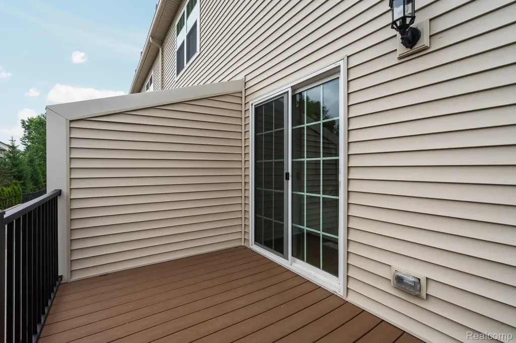 514 Village Lane Milford Village MI 48381