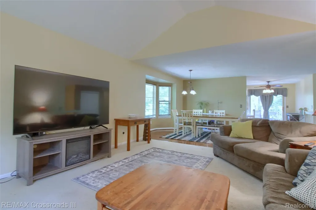 28503 Margaret Lane Huron Charter Township MI 48164