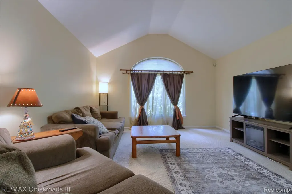 28503 Margaret Lane Huron Charter Township MI 48164