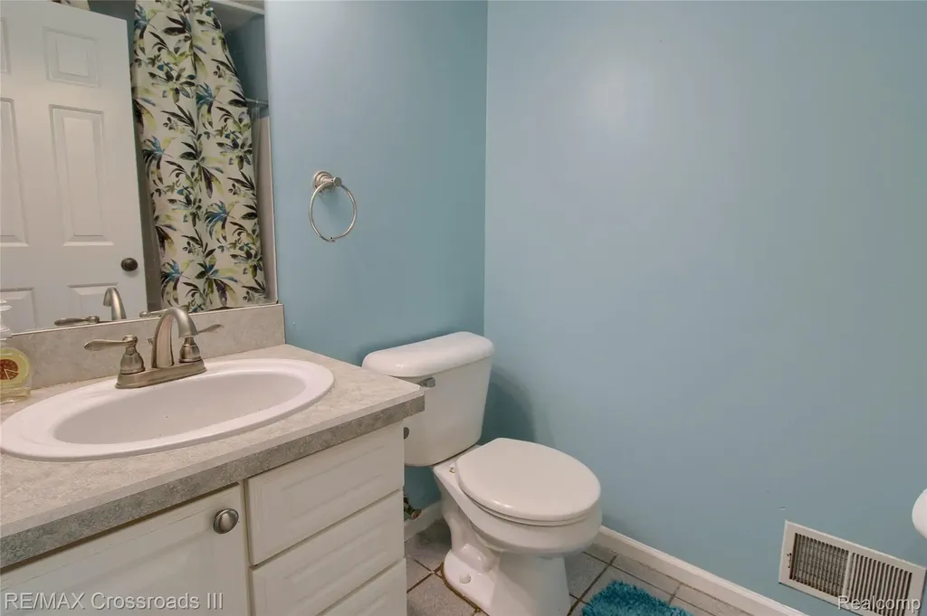 28503 Margaret Lane Huron Charter Township MI 48164