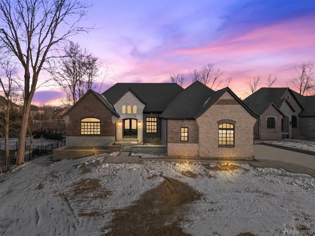 70609 Renata Court Bruce Township MI 48065