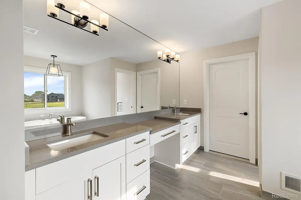 2166 Heidi Drive Addison Township MI 48370