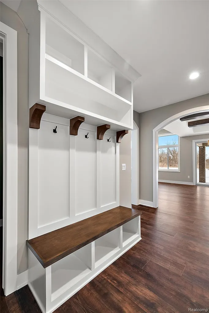 1 Pinery Court Orion Charter Township MI 48362