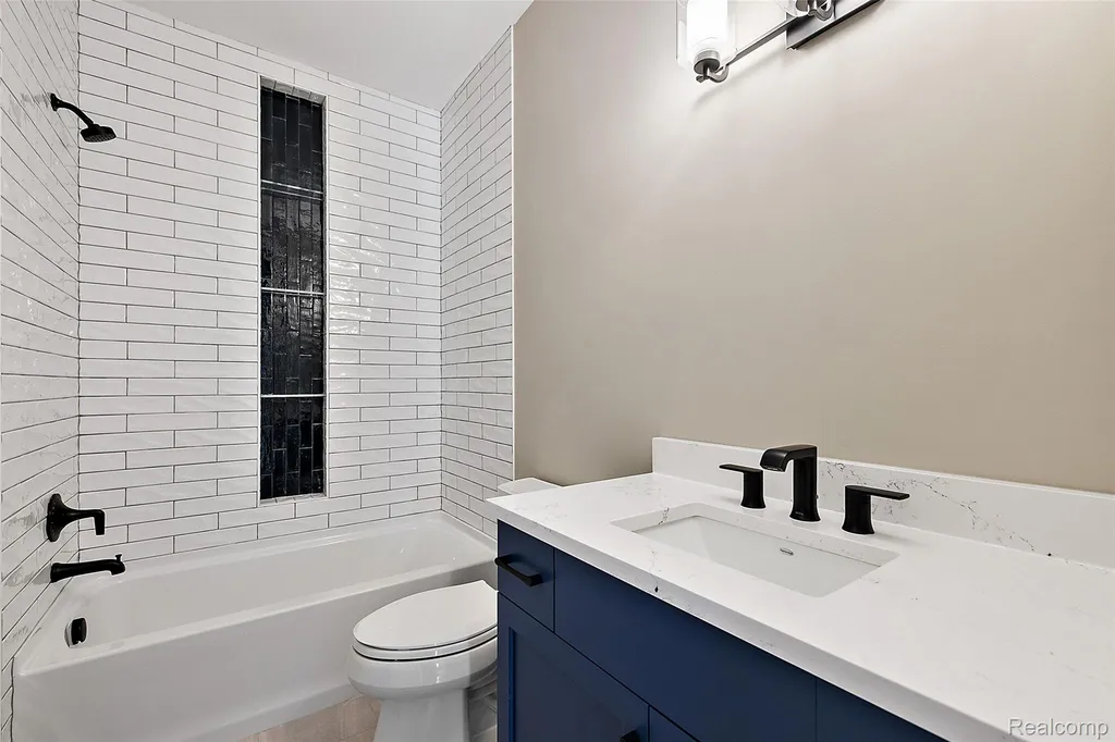 1 Pinery Court Orion Charter Township MI 48362