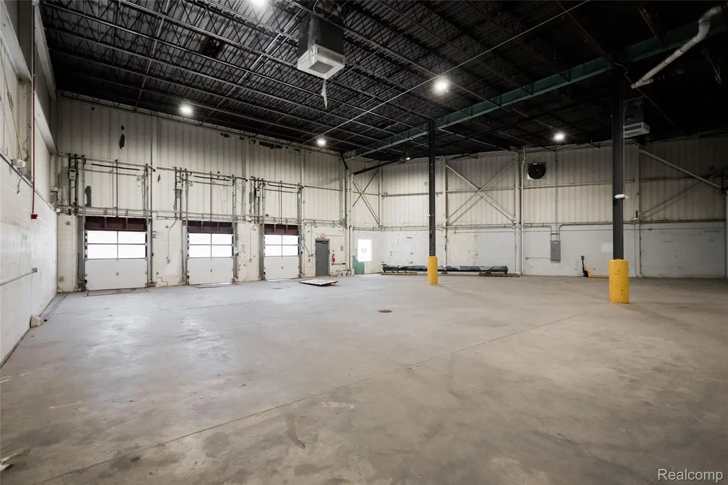 2000 Division Street Detroit City MI 48207