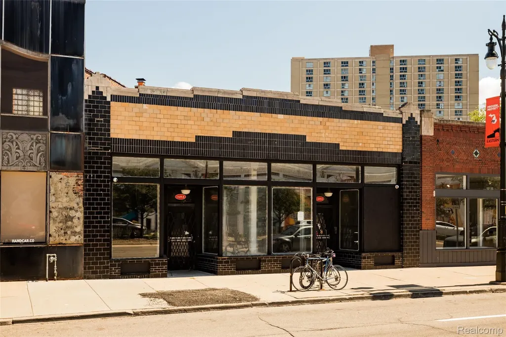 1480 Gratiot Avenue Detroit City MI 48207