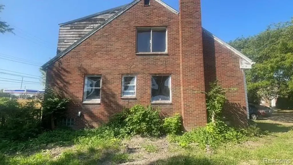 13042 Evanston Street Detroit City MI 48213
