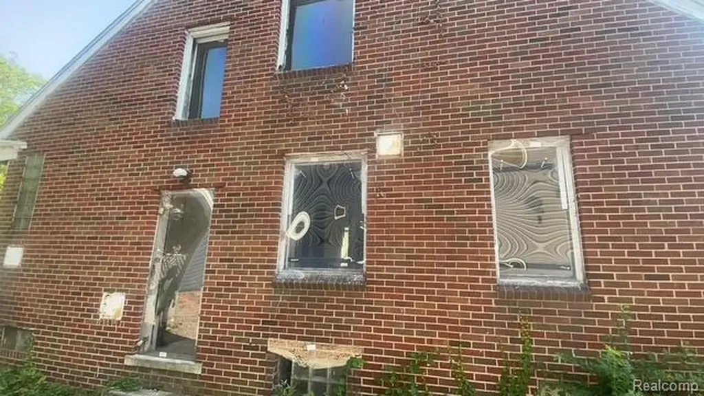 13042 Evanston Street Detroit City MI 48213