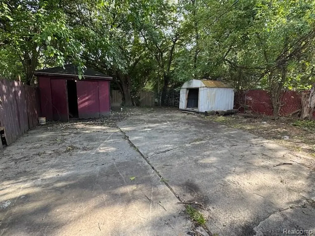 12574 Corbett Street Detroit City MI 48213