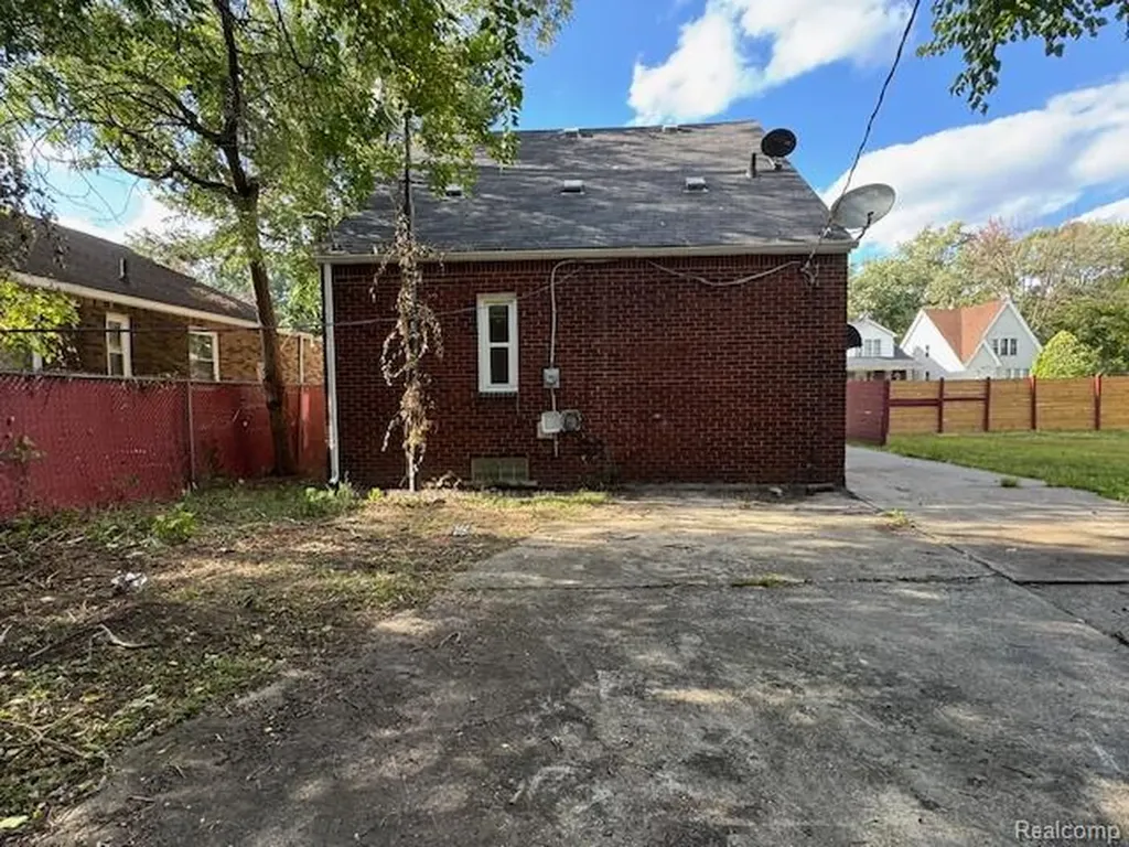 12574 Corbett Street Detroit City MI 48213
