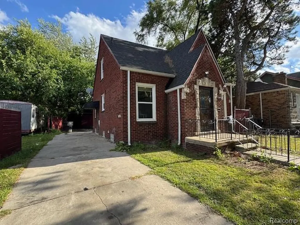 12574 Corbett Street Detroit City MI 48213