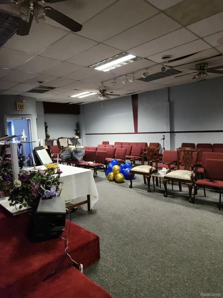 14524 Wyoming Avenue Detroit City MI 48238