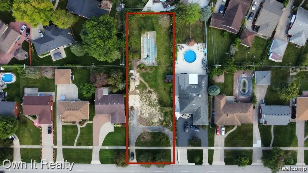 17517 W Outer Drive Dearborn Heights City MI 48127