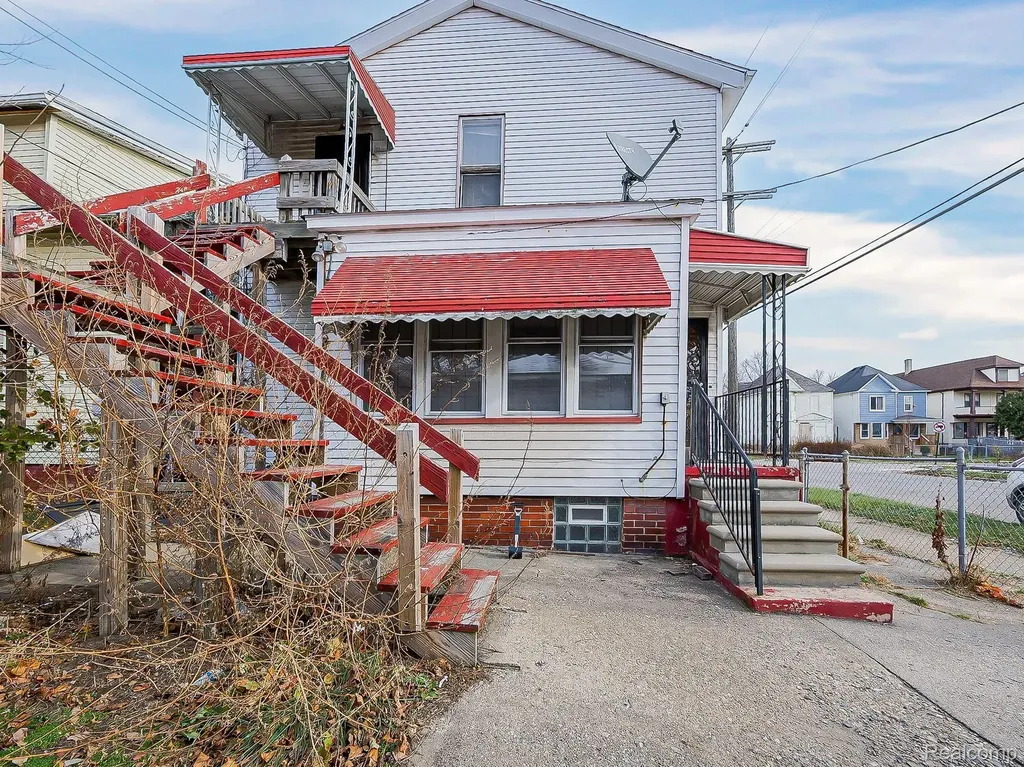 5303 Iroquois Street Detroit City MI 48213