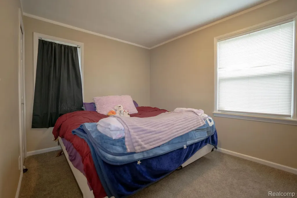 21258 Bon Brae Street St. Clair Shores City MI 48081