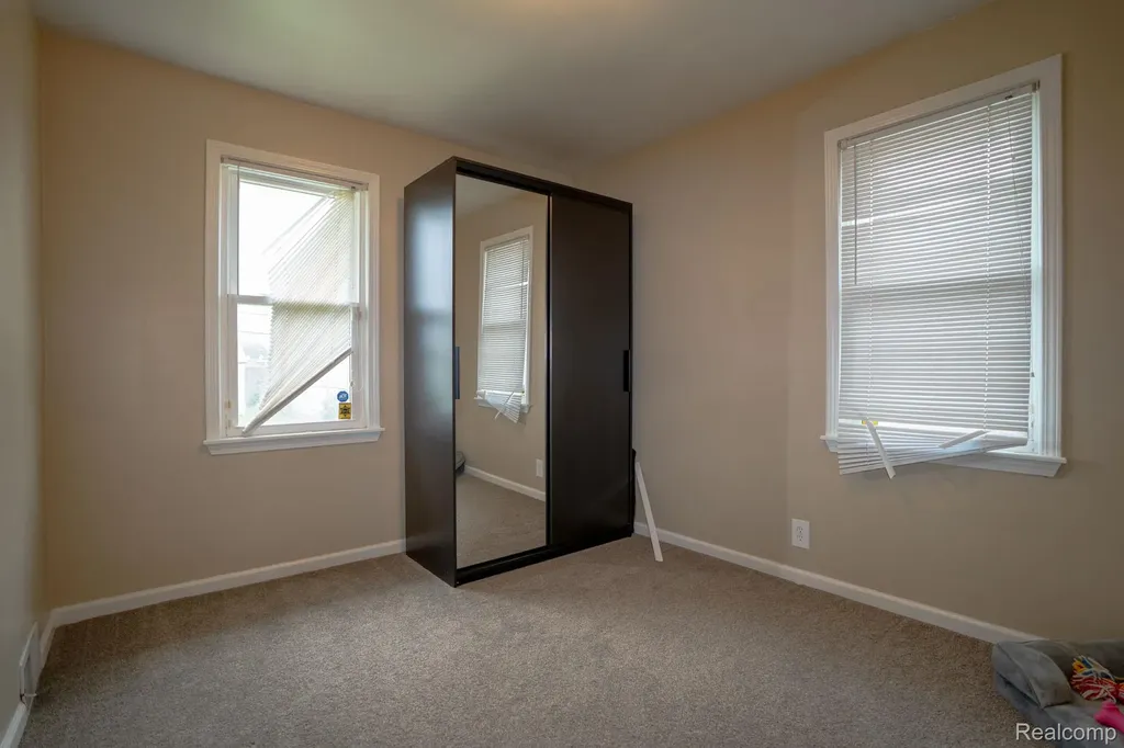21258 Bon Brae Street St. Clair Shores City MI 48081