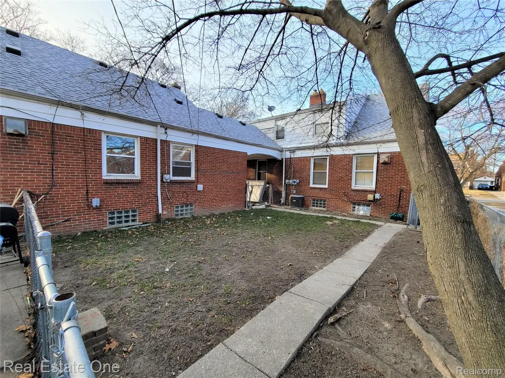 10339 Tireman Avenue Dearborn City MI 48126