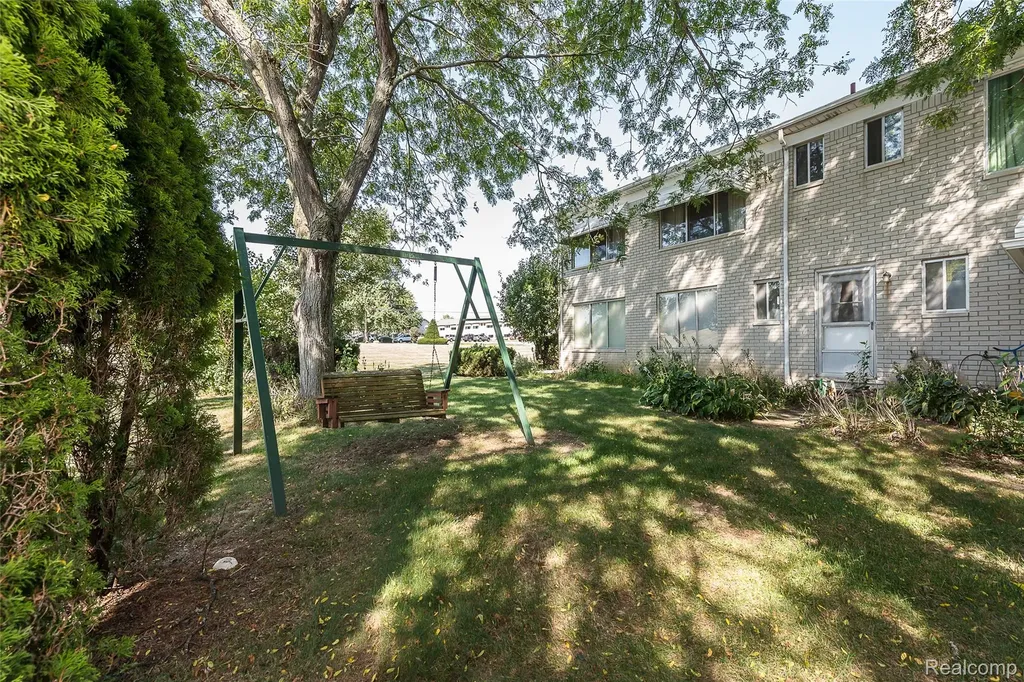 5959 Alan Drive Brighton Township MI 48116