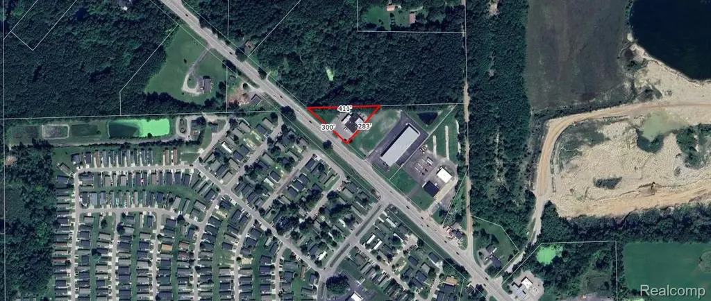 16745 Dixie Highway Groveland Township MI 48350