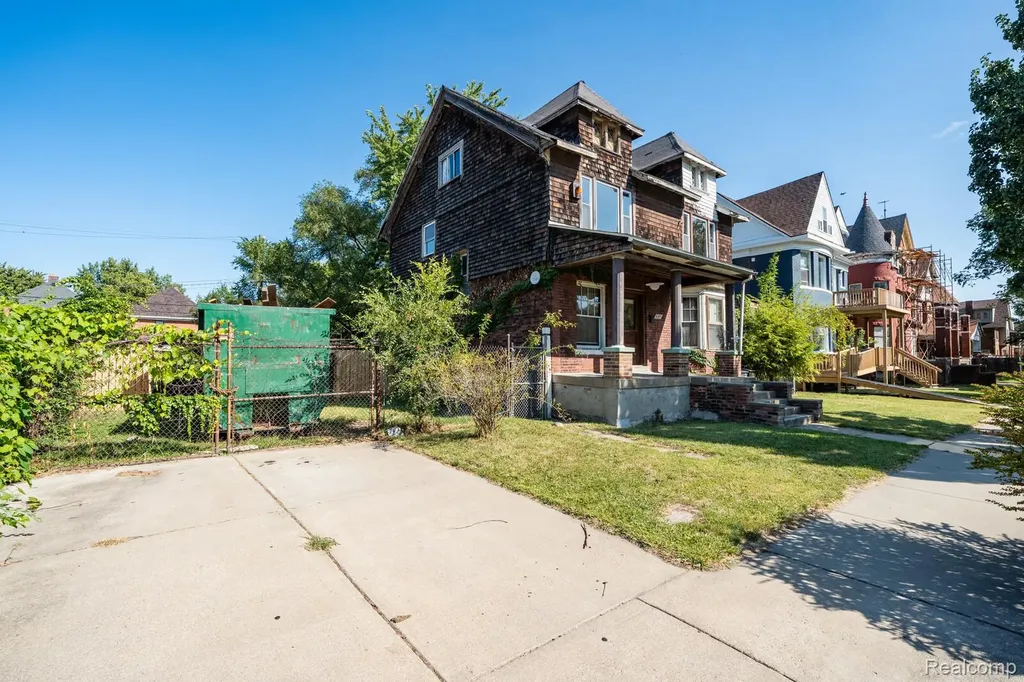 231 Chandler Street Detroit City MI 48202