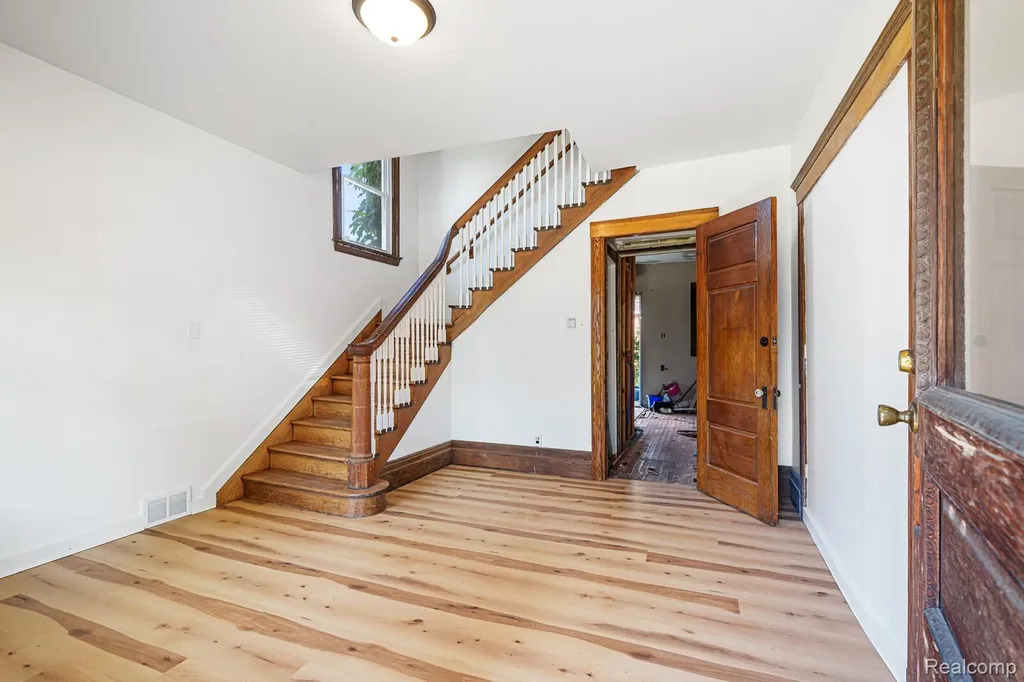 231 Chandler Street Detroit City MI 48202