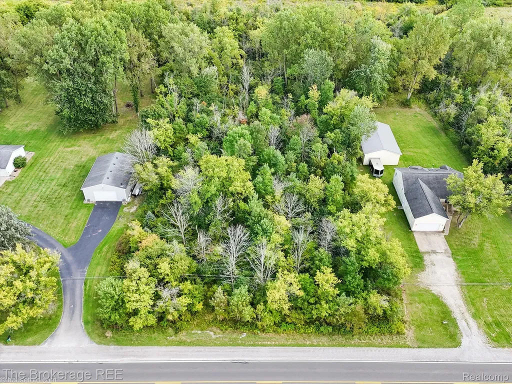 0 Vacant Land N Elms Road Flint City MI 48532