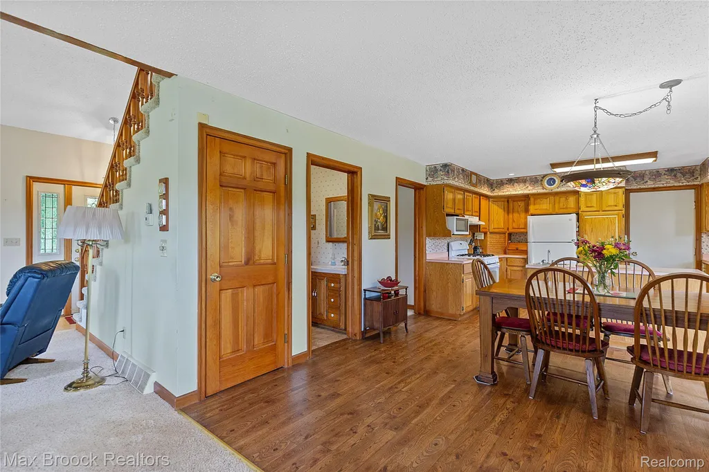 4700 Stanley Road Columbiaville Village MI 48421