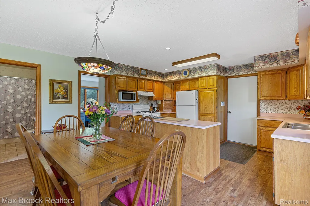4700 Stanley Road Columbiaville Village MI 48421