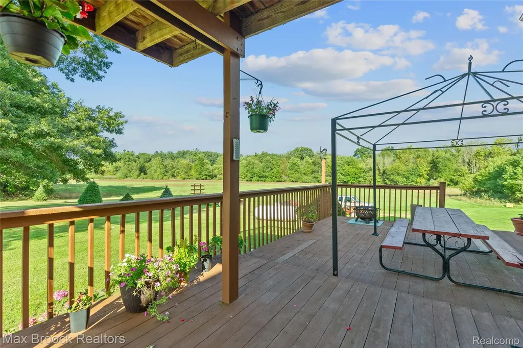 4700 Stanley Road Columbiaville Village MI 48421