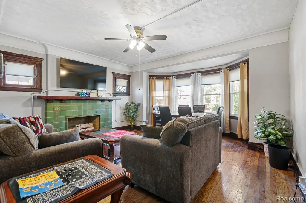 100 Chandler Street Detroit City MI 48202