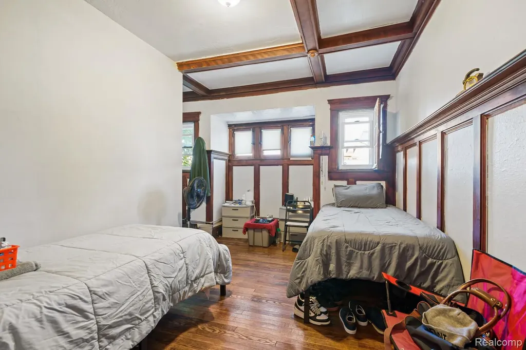 100 Chandler Street Detroit City MI 48202