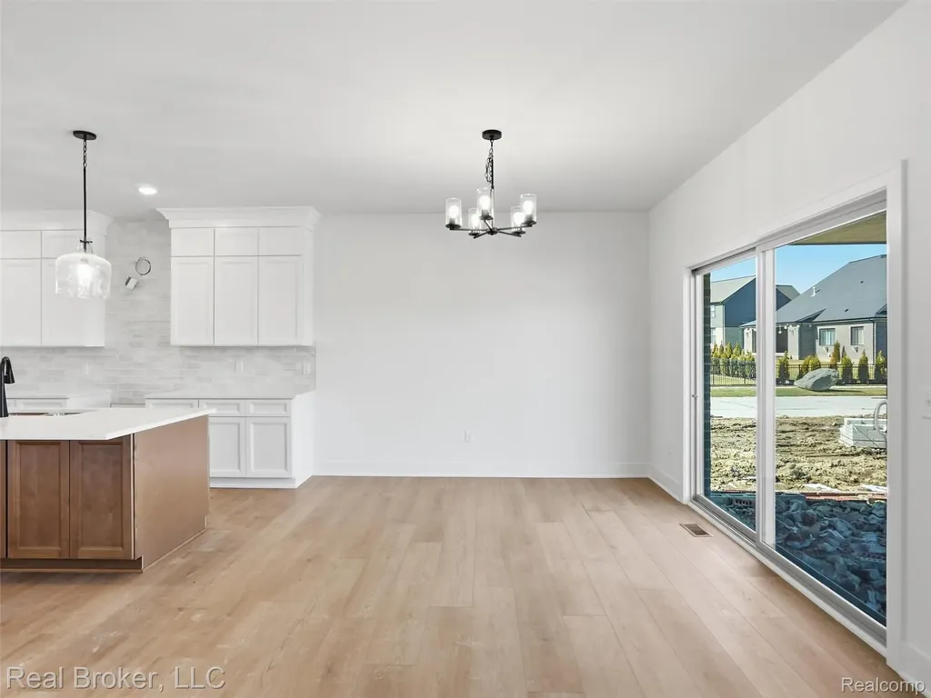 35689 Windridge Drive New Baltimore City MI 48047