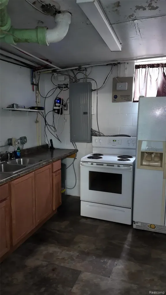 5360 Bangor Avenue Flushing City MI 48433