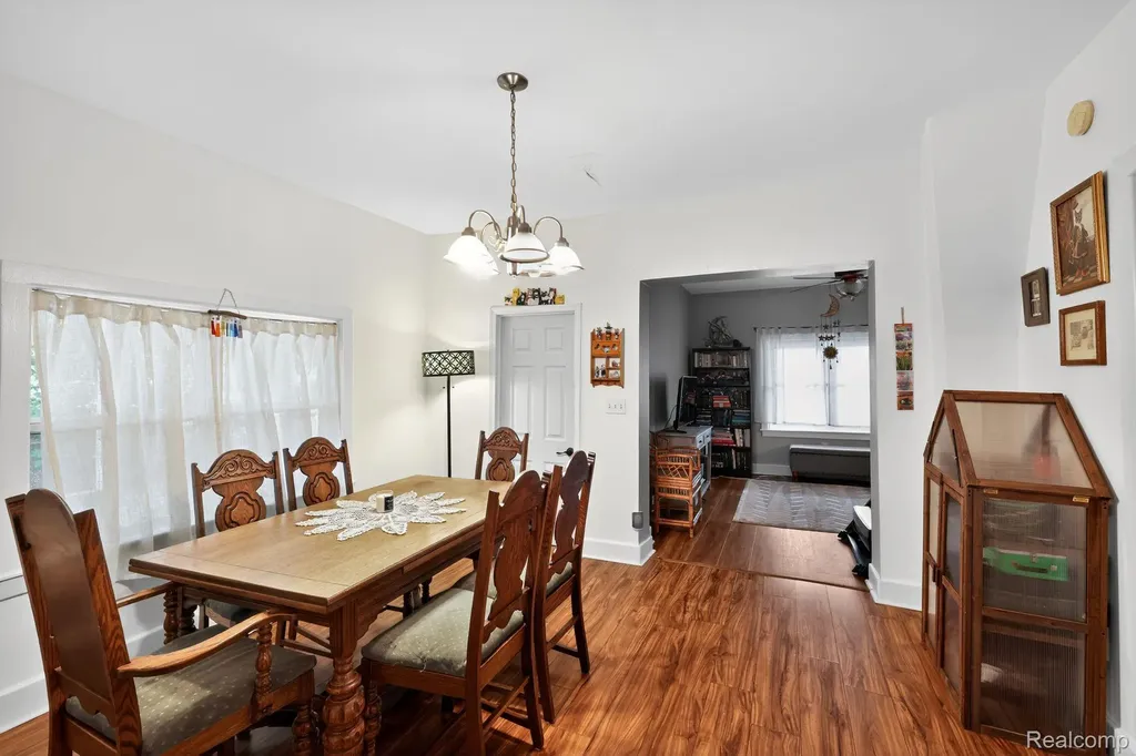 3144 Gratiot Avenue Port Huron City MI 48060