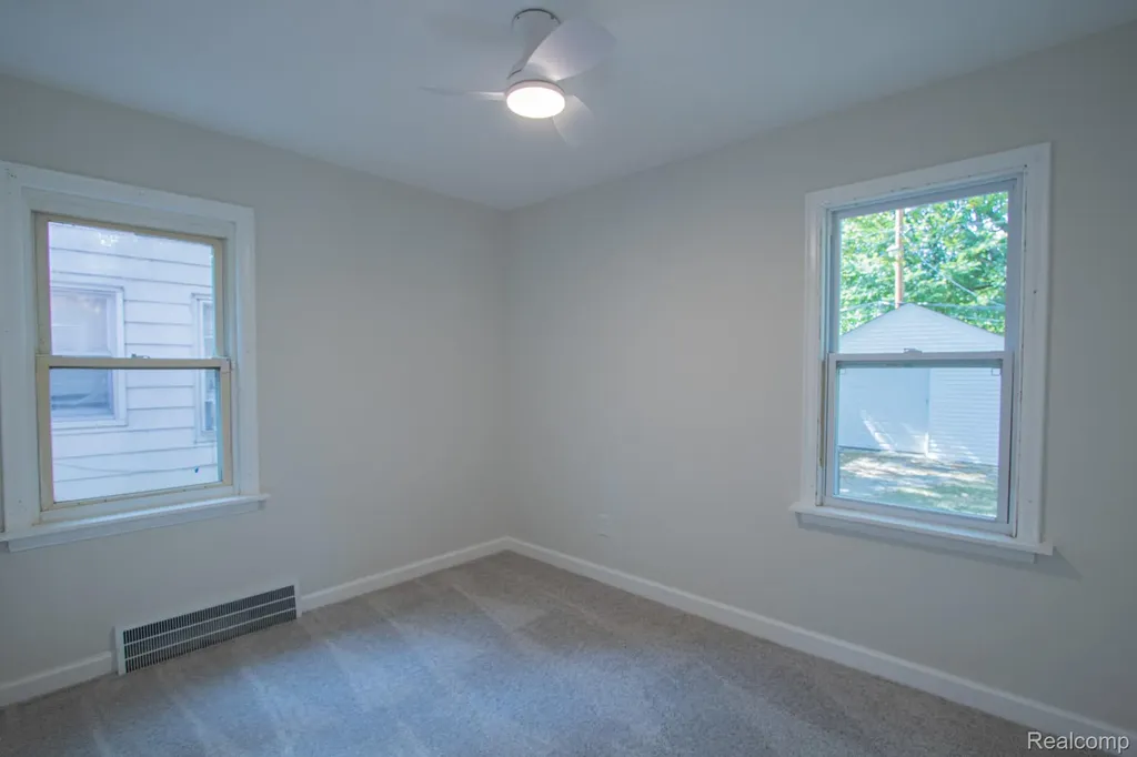 11921 Riad Street Detroit City MI 48224