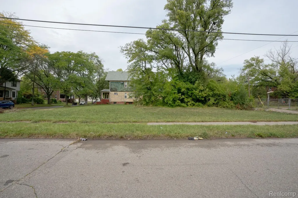 6913 Benson Street Detroit City MI 48207