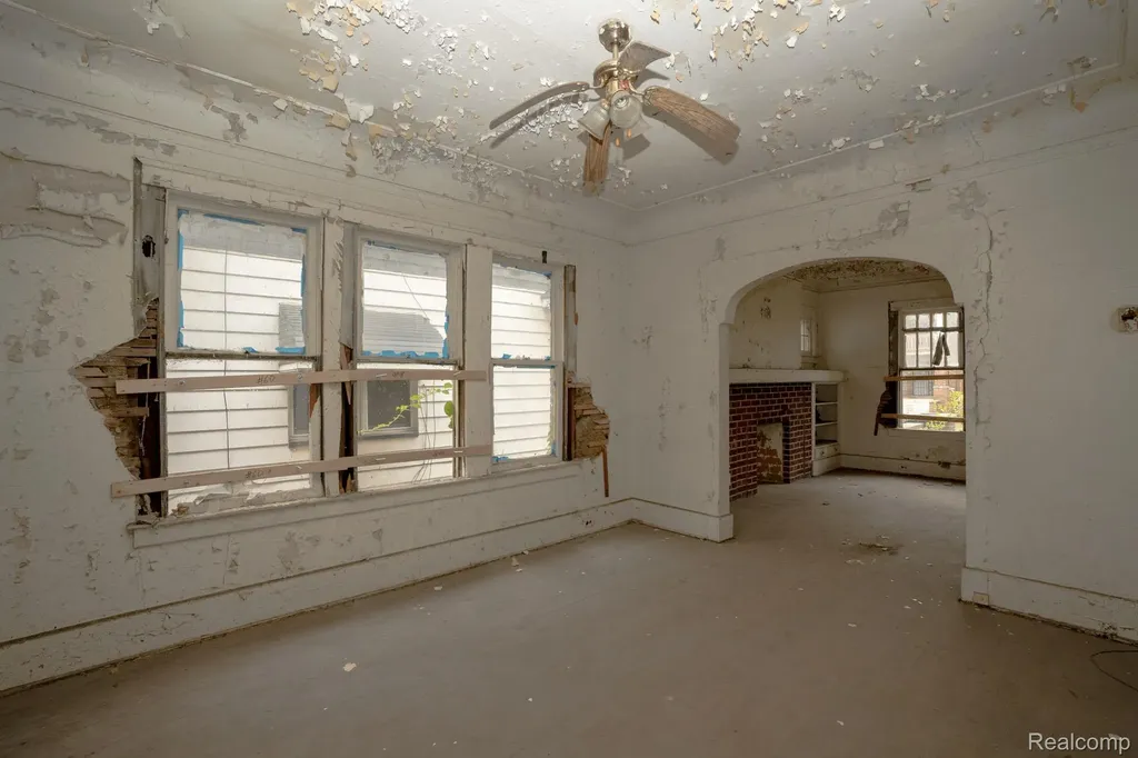 3307 Clairmount Street Detroit City MI 48206
