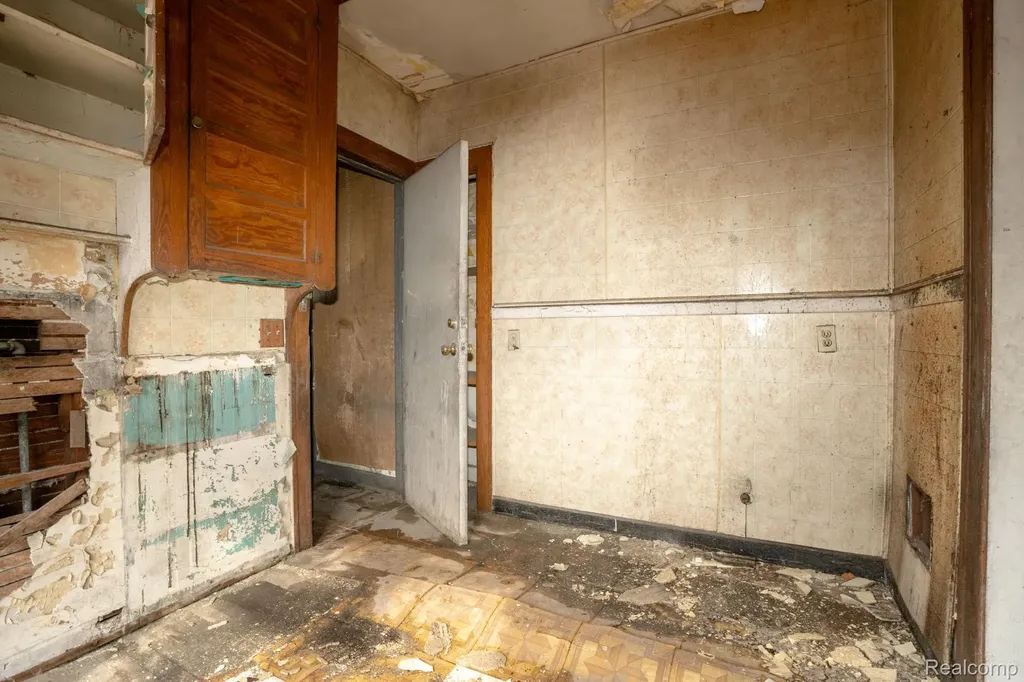 3318 Clairmount Street Detroit City MI 48206