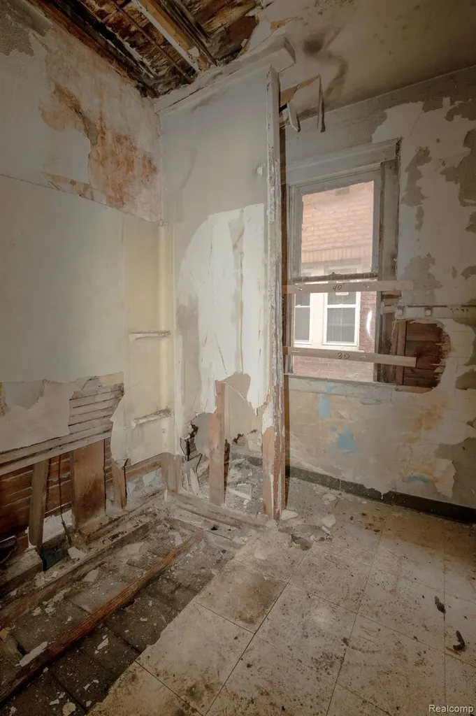 3318 Clairmount Street Detroit City MI 48206