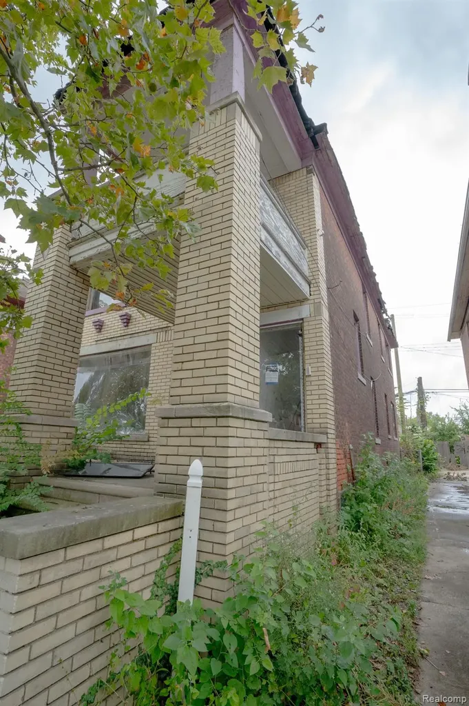 3318 Clairmount Street Detroit City MI 48206