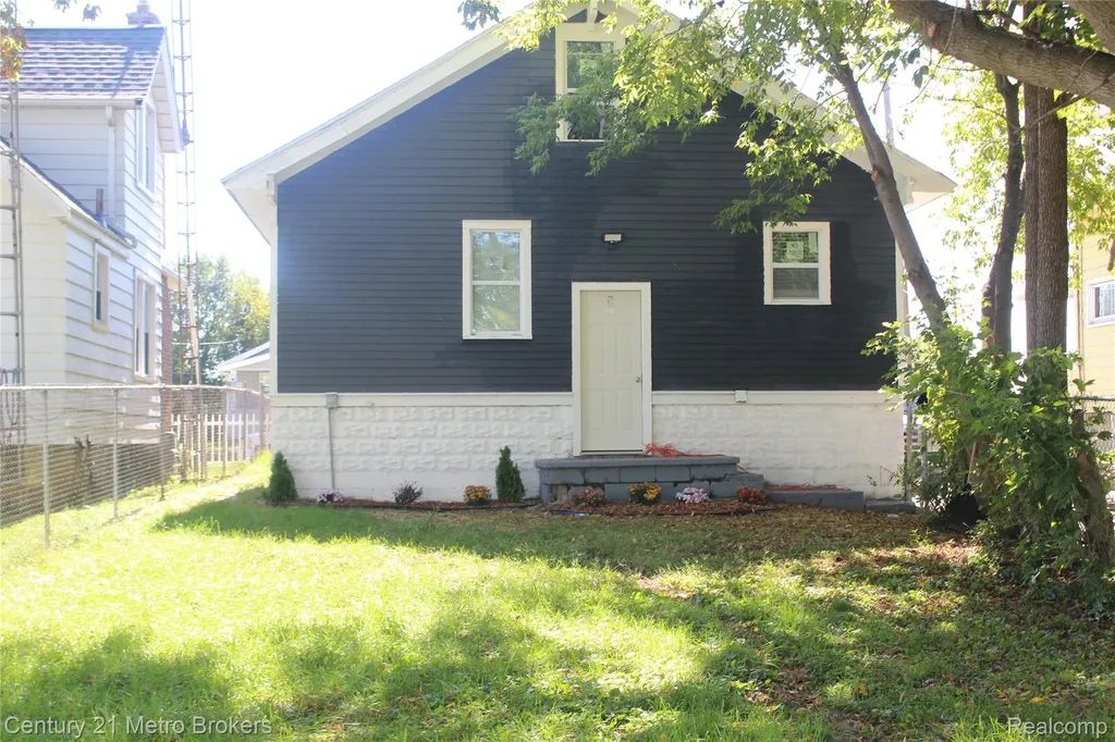 115 Livingston Drive E Flint City MI 48503